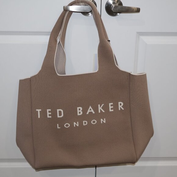 TED BAKER London Nora Knit Beige/Taupe Logo Tote LARGE NWT - Picture 12 of 13